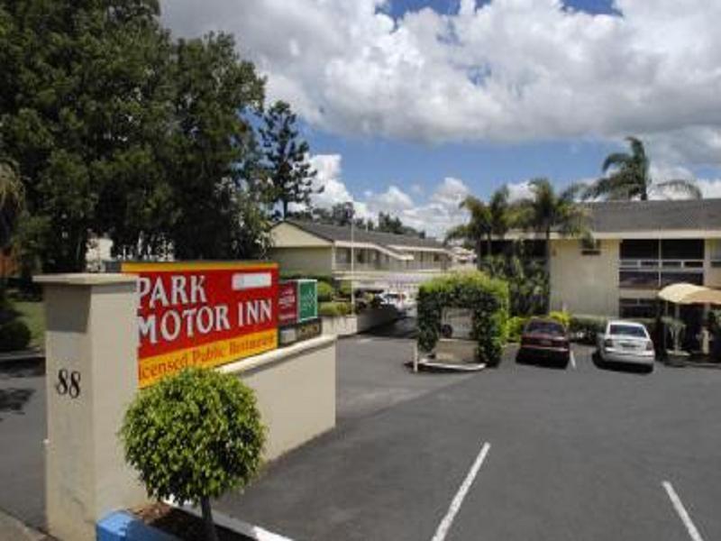 Park Motor Inn Туумба Екстериор снимка
